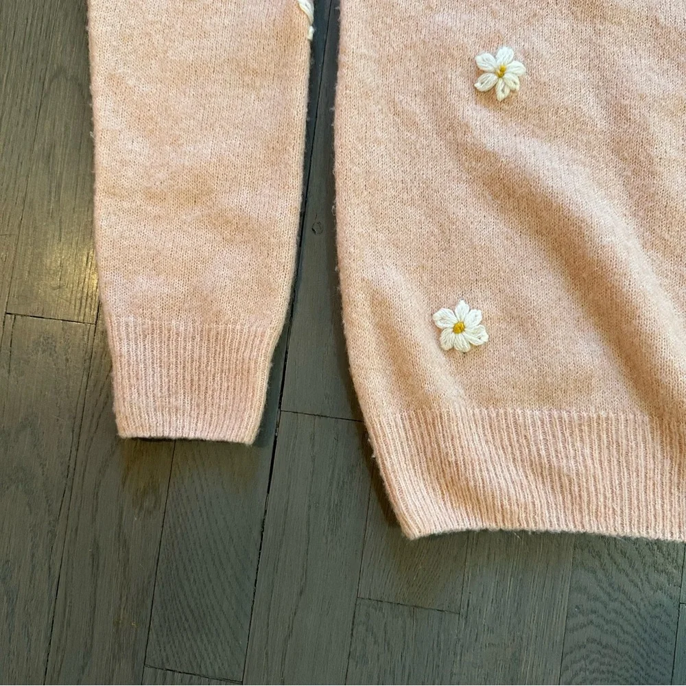 Lush Pink Daisy Embroidered Crewneck Sweater - Picture 10 of 10